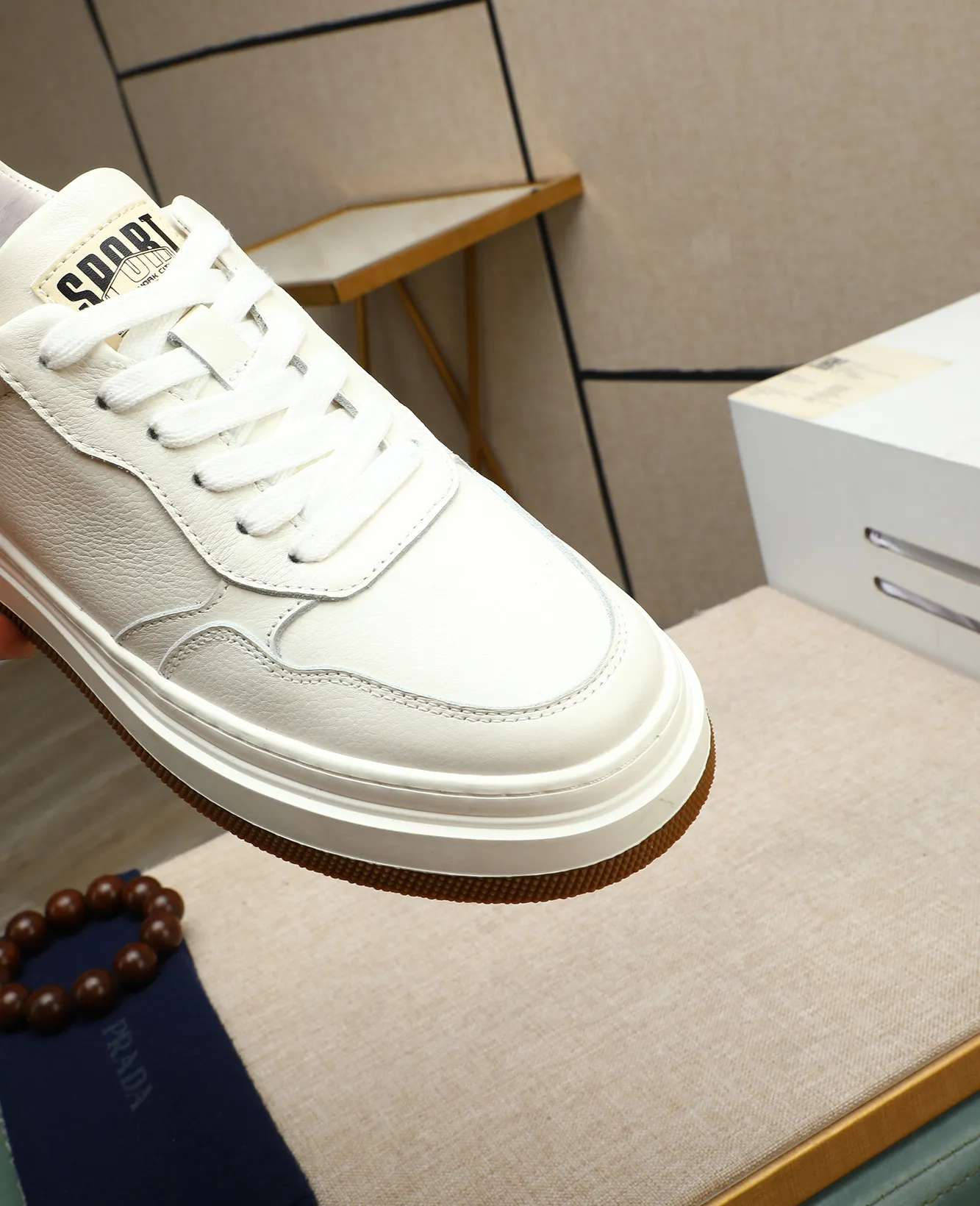 Men's men's shoes 💰440 high-end version. PRADA (Prada) men's casual style, compare the quality at the counter 🧚🏿♂️Imported cowhide fabric 🐎Water-dyed comfortable and soft cowhide lining for feet 🐂Genuine leather outsole with label 🎉 Size 38-44. Can be customized for 45💥🏆